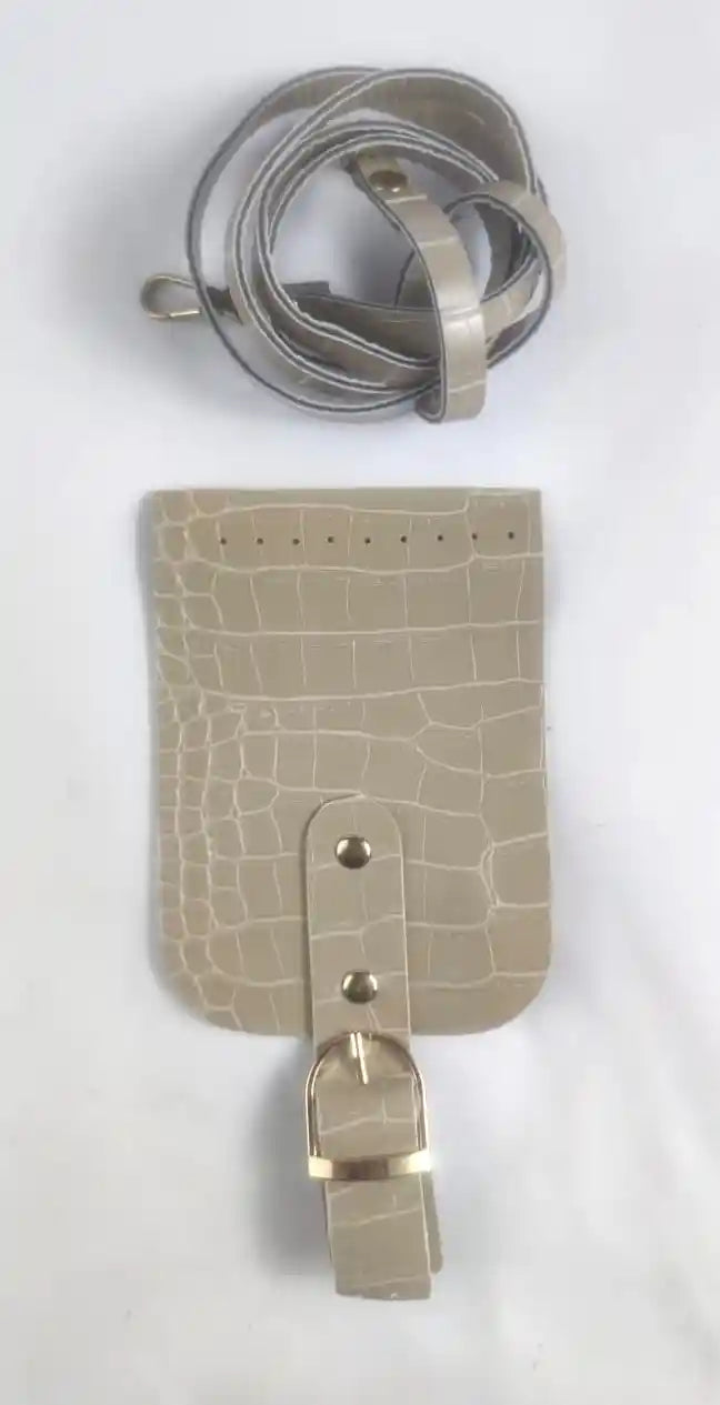 Mıknatıslı- Askılı Çanta Kapağı