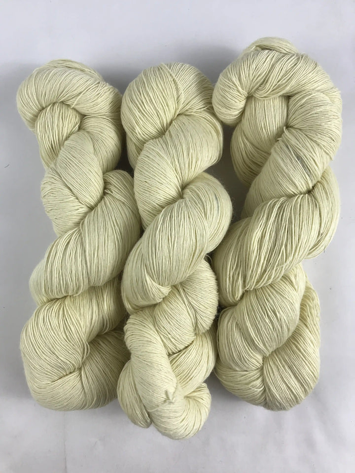 Ultra Fine Super Wash Merino İp 724 Gram UM1
