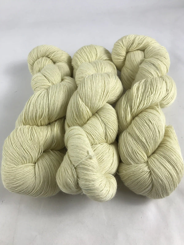 Ultra Fine Super Wash Merino İp 724 Gram UM1