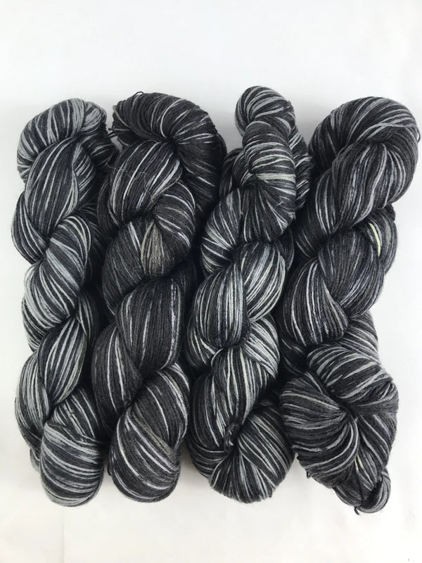 Ultra Fine Super Wash Merino İp 598 Gram UM8