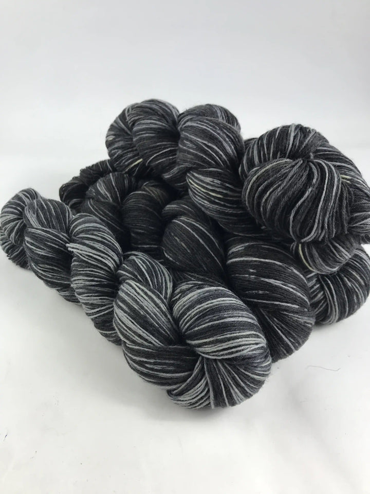 Ultra Fine Super Wash Merino İp 598 Gram UM8