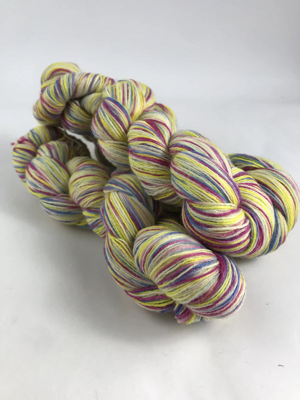 Ultra Fine Super Wash Merino İp 418 Gram UM25