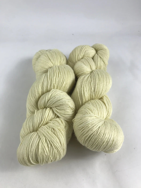 Ultra Fine Super Wash Merino İp 432 Gram UM28