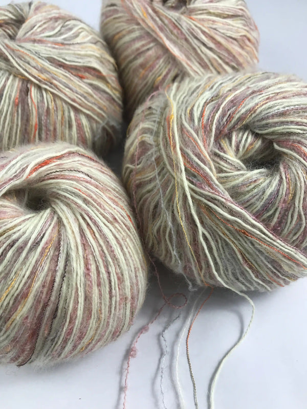 Klavuzlu İnce Moher Yün İp 500 Gram KİM71