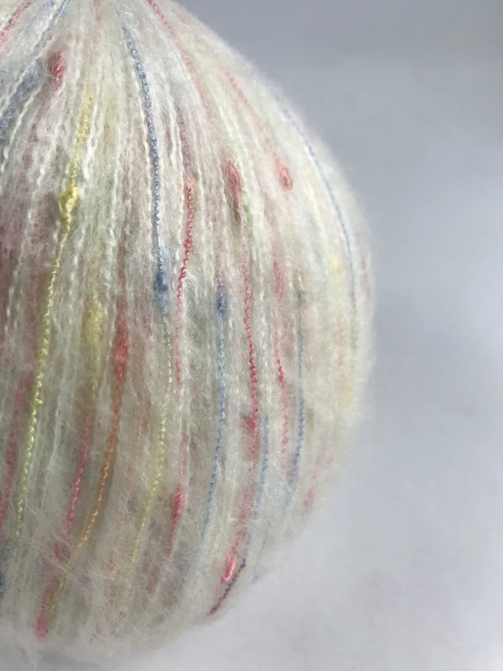 Klavuzlu İnce Moher Yün İp 520- 236 Gram KİM72- 73