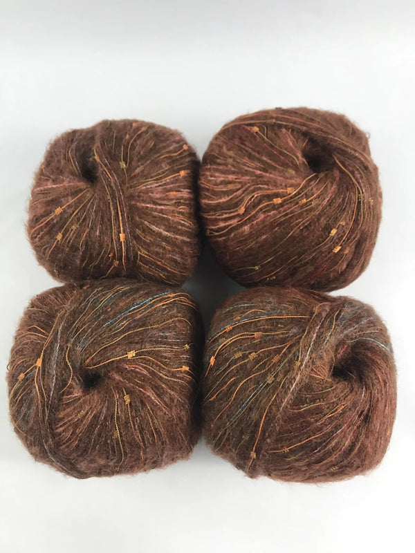 Kelebekli Keçi Moher Yün İpi 432 Gram KLB35