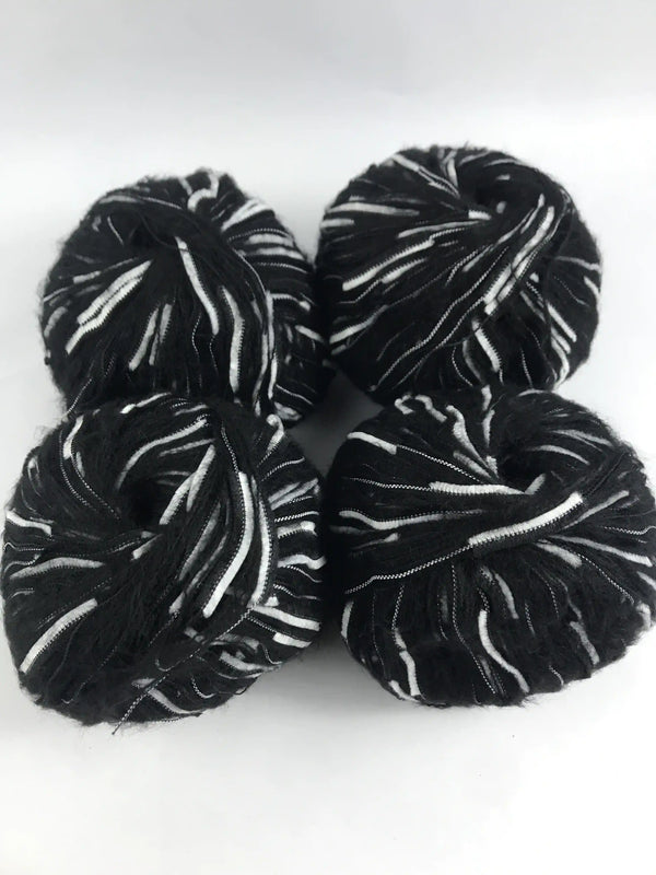 Kelebekli Keçi Moher Yün İpi 470-112 Gram KLB36-37