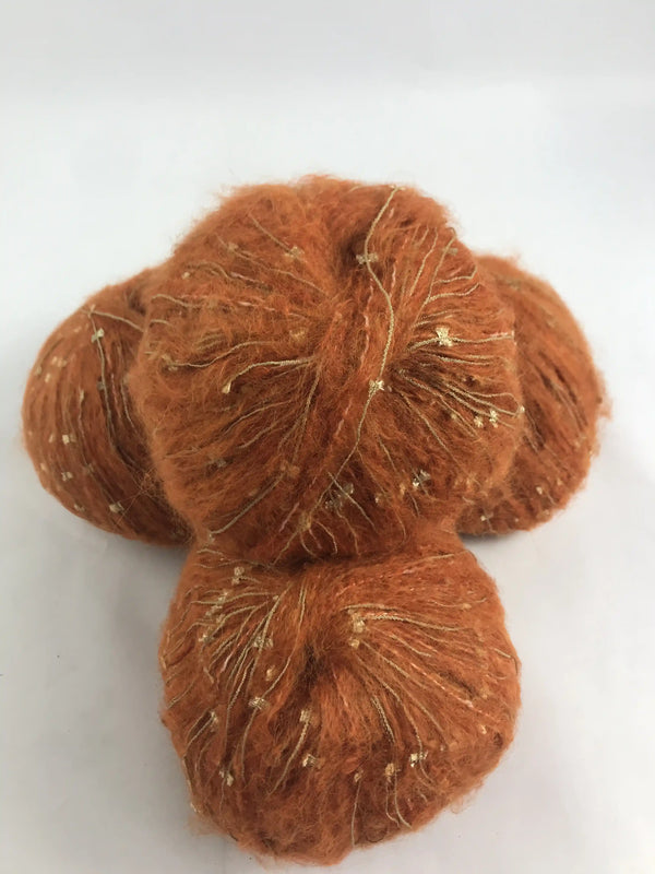 Kelebekli Keçi Moher Yün İpi 578 Gram KLB52