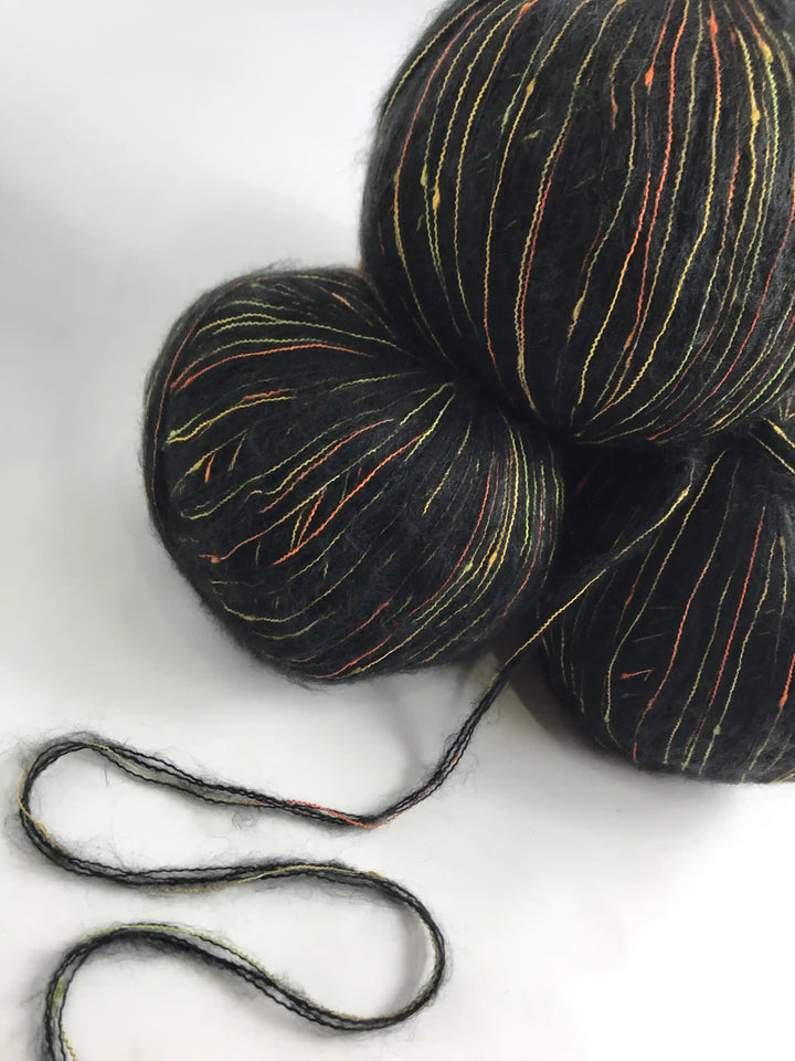 Klavuzlu İnce Moher Yün İp 422-512 Gram KİM157-158