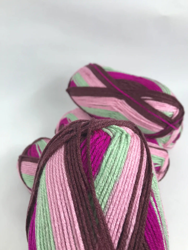 İhraç Fazlası Jumbo Akrilik Örgü İpi 548 Gram ihakrilik668