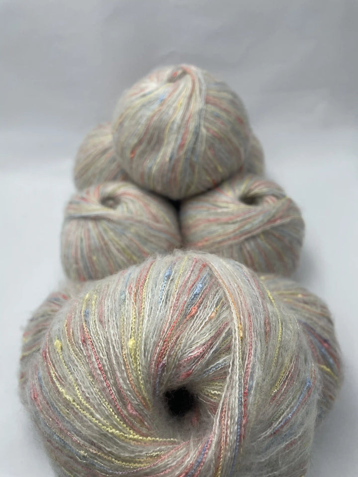 Klavuzlu İnce Moher Yün İp 678 Gram KİM57