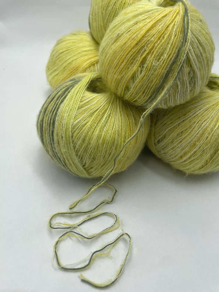 Klavuzlu İnce Moher Yün İp 530 Gram KİM63