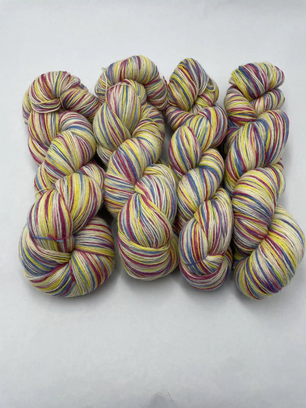 Ultra Fine Super Wash Merino İp 590 Gram UM49
