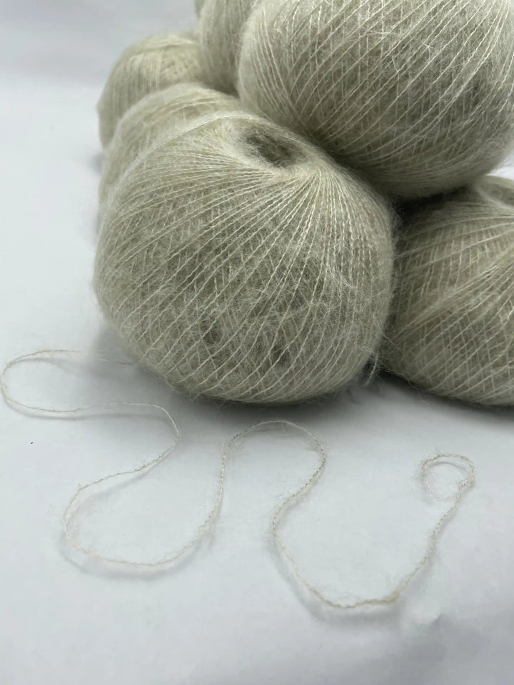 İnce Moher Yün İp 450 Gram Mi202