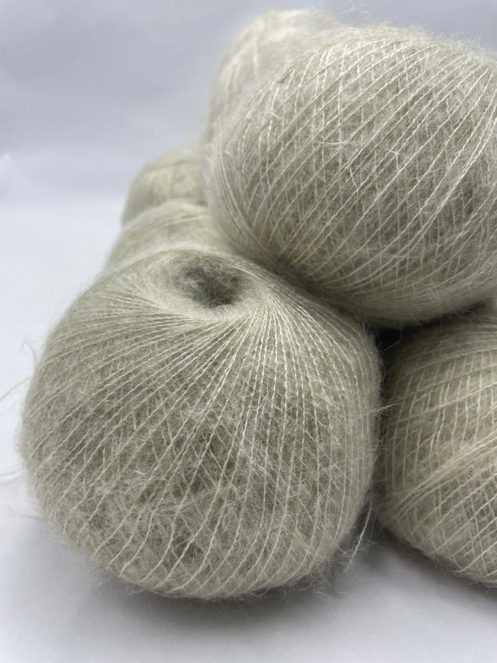 İnce Moher Yün İp 450 Gram Mi202