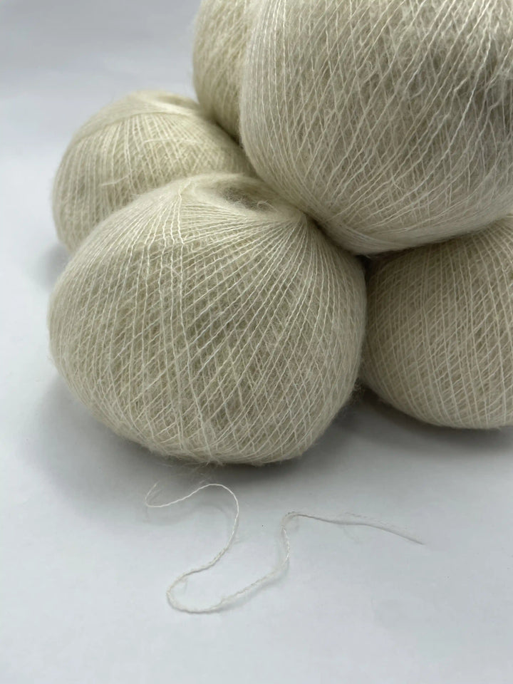 İnce Moher Yün İp 498 Gram Mi230