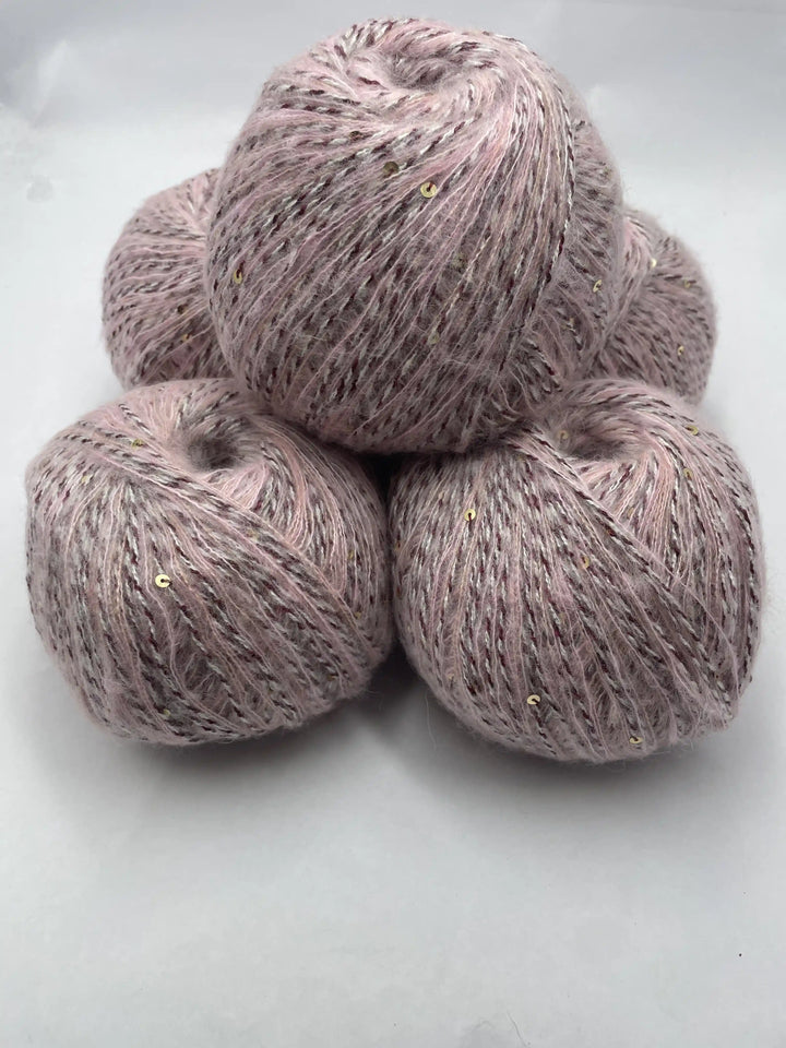 Klavuzlu Pullu Yün İp 632 Gram KP38