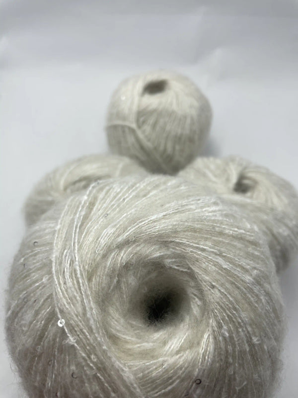 Klavuzlu Pullu Yün İp 436 Gram KP40