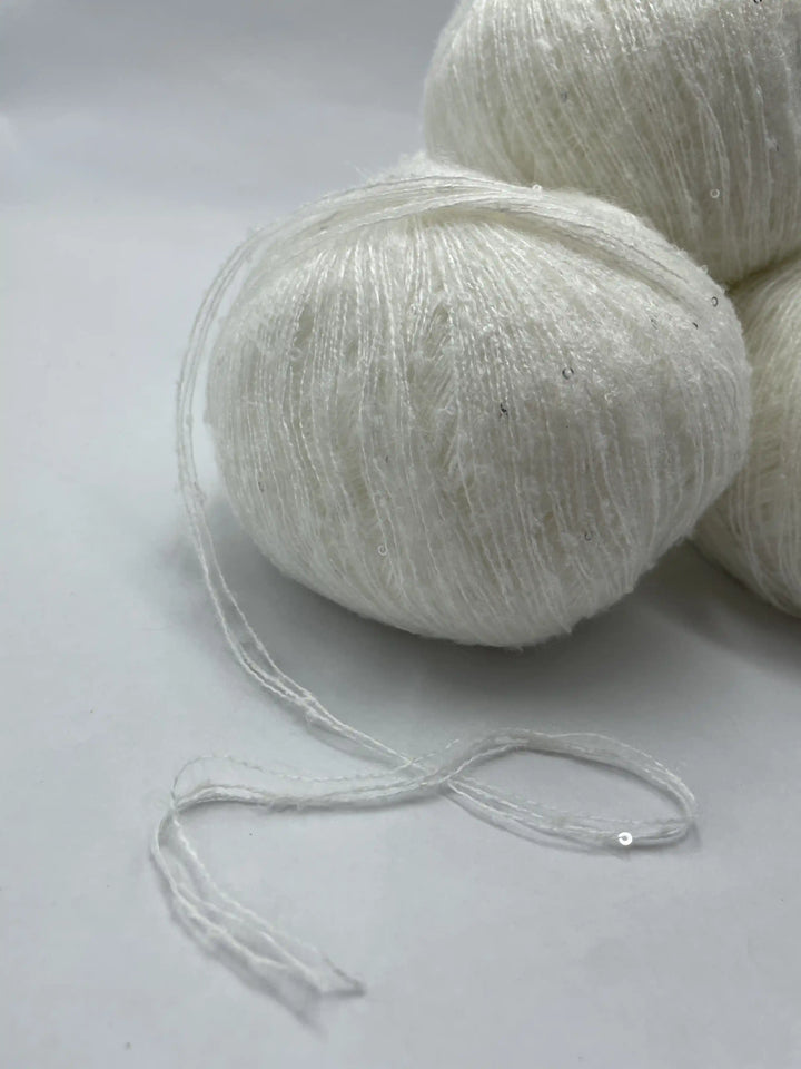 Klavuzlu Pullu Yün İp 456 Gram KP44