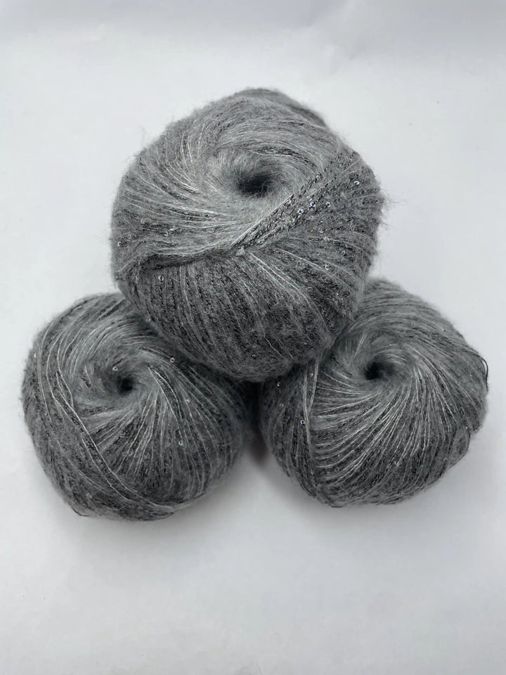 Klavuzlu Pullu Yün İp 458 Gram KP45