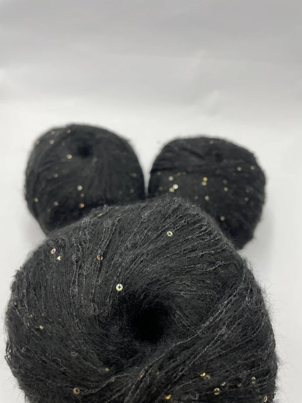 Klavuzlu Pullu Yün İp 390 Gram KP46