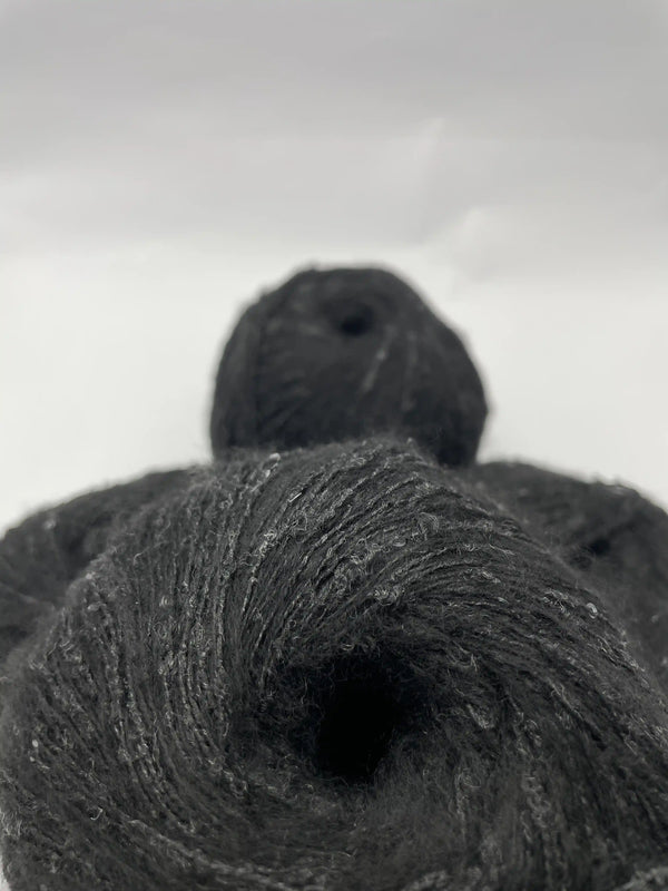 Klavuzlu Pullu Yün İp 532 Gram KP53