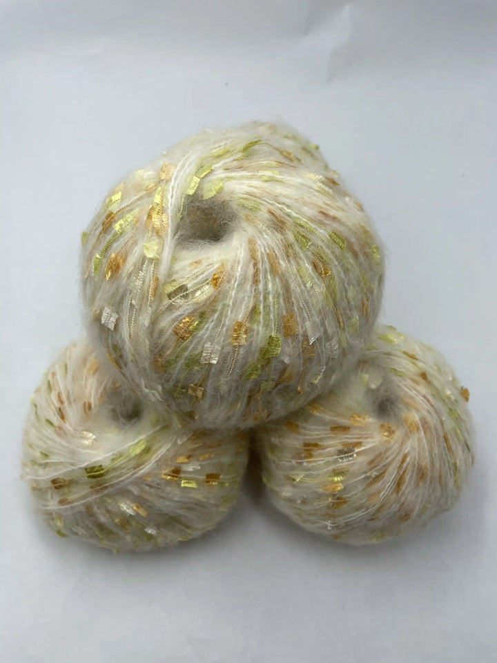 Kelebekli Keçi Moher Yün İpi 438 Gram KLB70