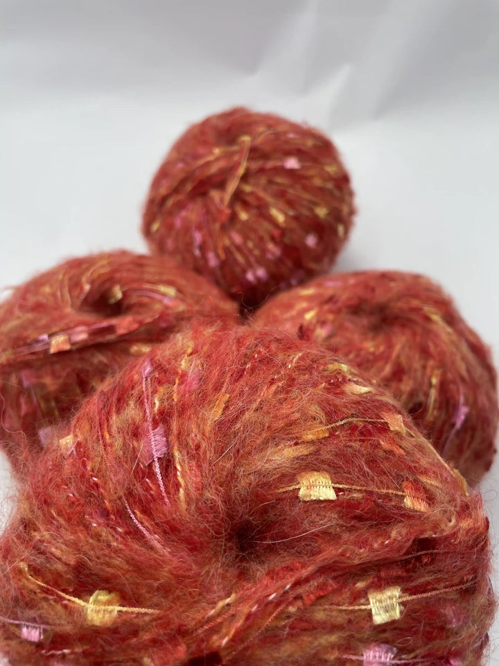 Kelebekli Keçi Moher Yün İpi 512 Gram KLB76