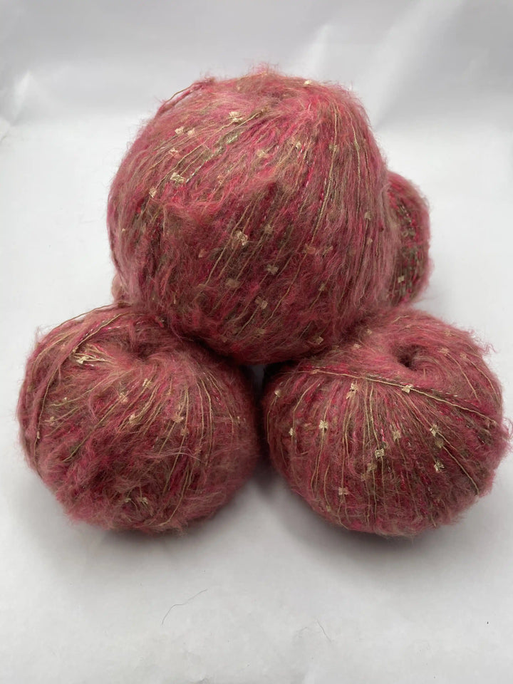 Kelebekli Keçi Moher Yün İpi 580 Gram KLB78