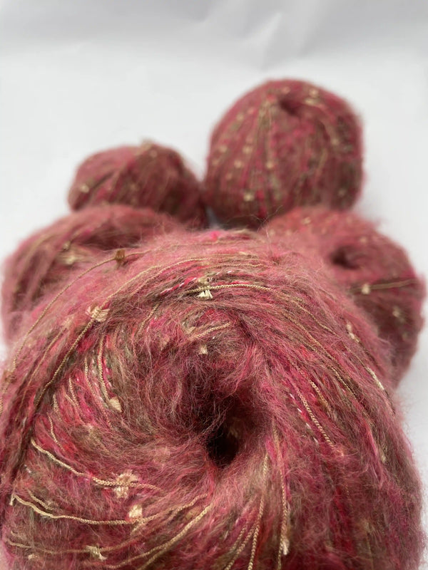 Kelebekli Keçi Moher Yün İpi 580 Gram KLB78