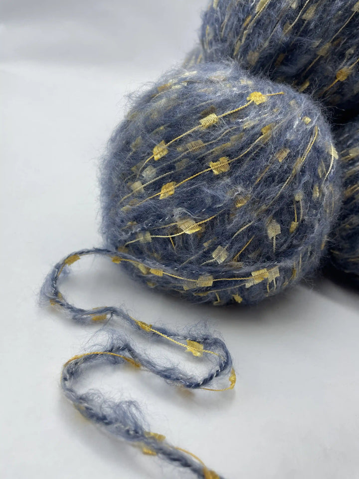 Kelebekli Keçi Moher Yün İpi 578 Gram KLB85