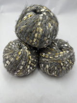 Kelebekli Keçi Moher Yün İpi 514 Gram KLB89