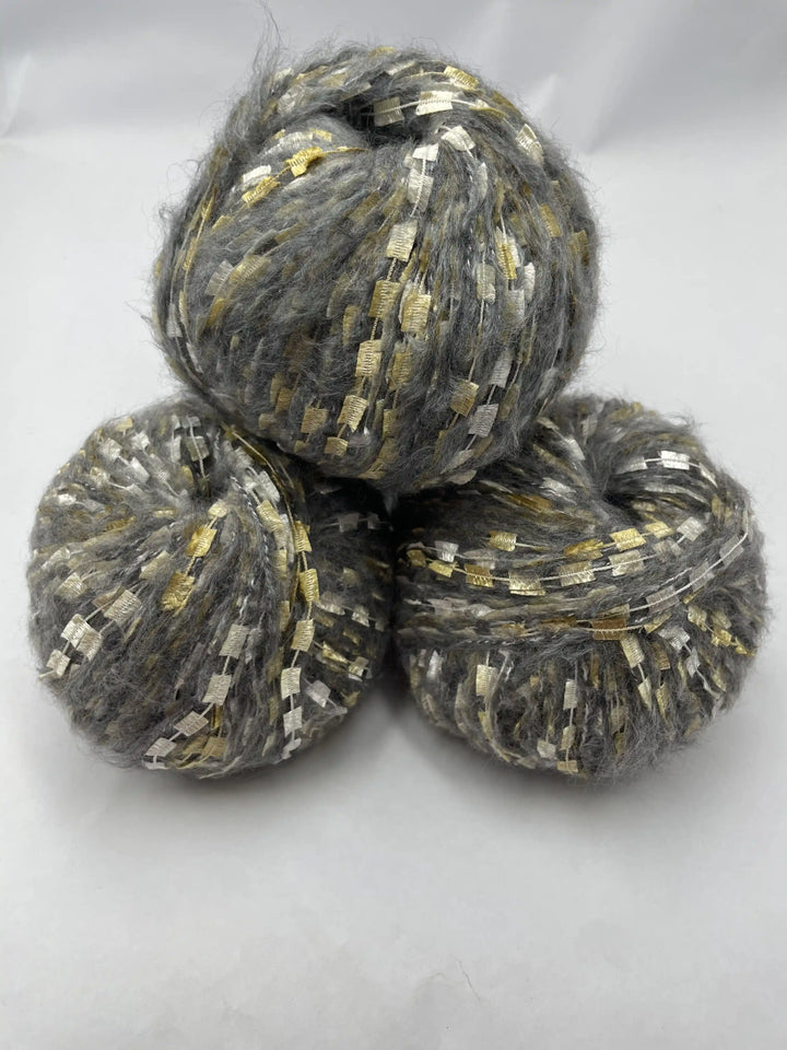 Kelebekli Keçi Moher Yün İpi 514 Gram KLB89