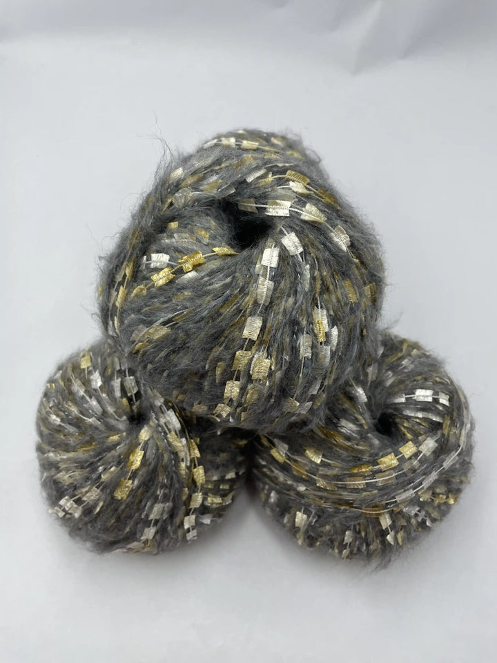 Kelebekli Keçi Moher Yün İpi 514 Gram KLB89