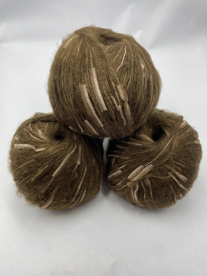 Kelebekli Keçi Moher Yün İpi 538 Gram KLB91