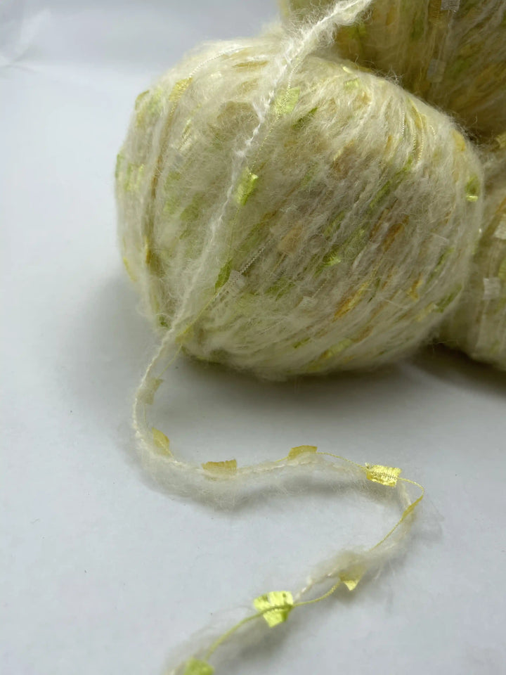 Kelebekli Keçi Moher Yün İpi 500 Gram KLB94