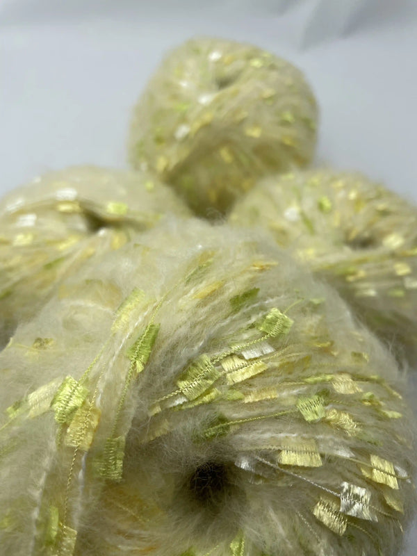 Kelebekli Keçi Moher Yün İpi 500 Gram KLB94