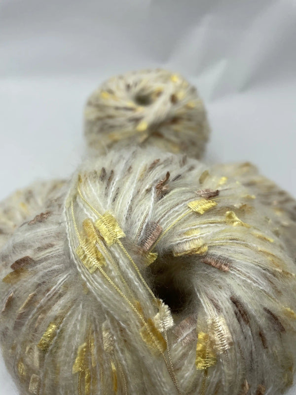 Kelebekli Keçi Moher Yün İpi 422 Gram KLB95