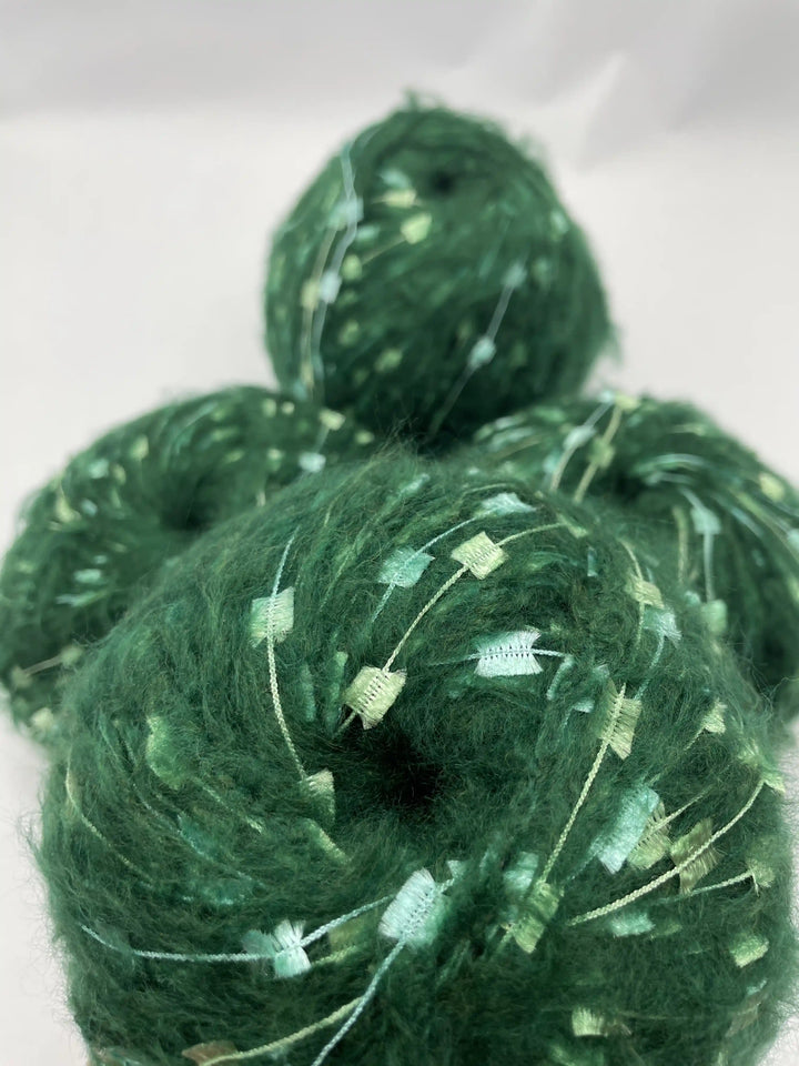 Kelebekli Keçi Moher Yün İpi 606 Gram KLB100