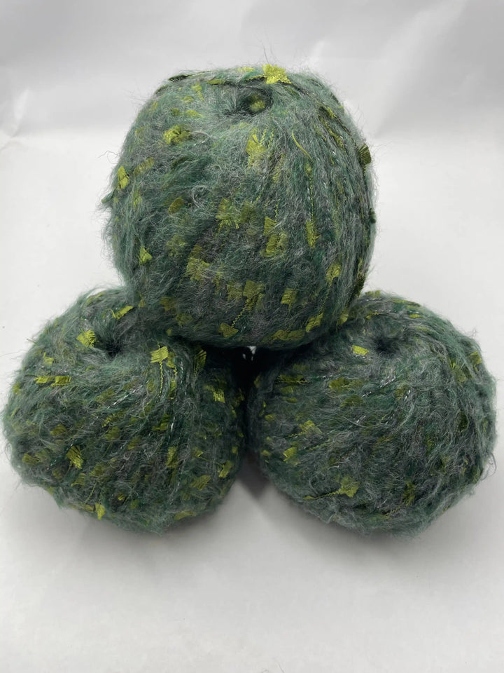 Kelebekli Keçi Moher Yün İpi 634 Gram KLB105