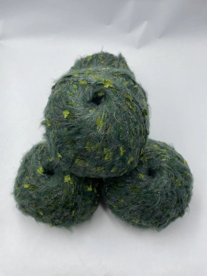 Kelebekli Keçi Moher Yün İpi 634 Gram KLB105