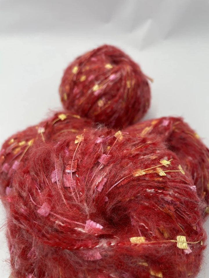 Kelebekli Keçi Moher Yün İpi 444 Gram KLB106