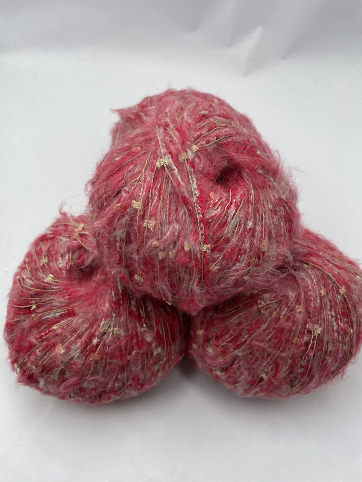 Kelebekli Keçi Moher Yün İpi 542 Gram KLB109