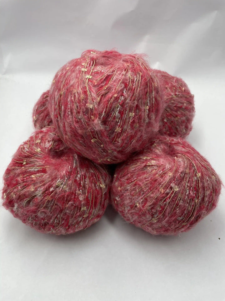 Kelebekli Keçi Moher Yün İpi 686 Gram KLB110