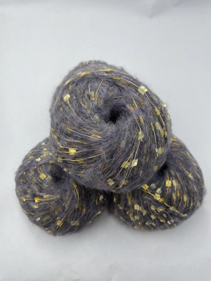 Kelebekli Keçi Moher Yün İpi 616 Gram KLB111