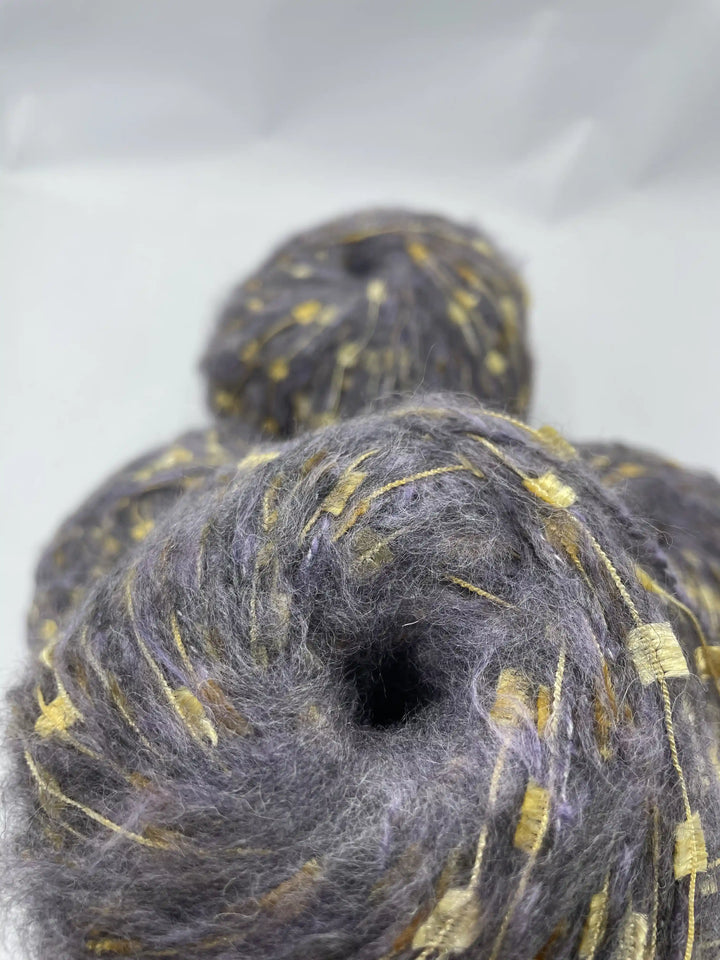 Kelebekli Keçi Moher Yün İpi 616 Gram KLB111