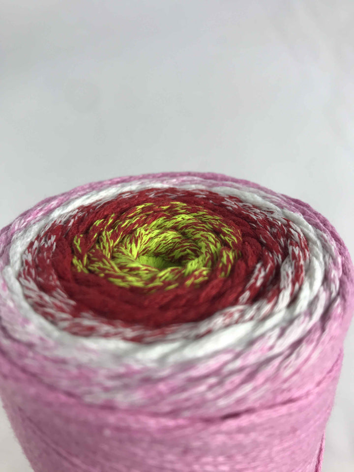 MOLY COTTON MACROME CAKE