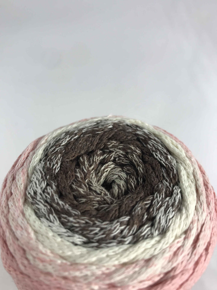 MOLY COTTON MACROME CAKE