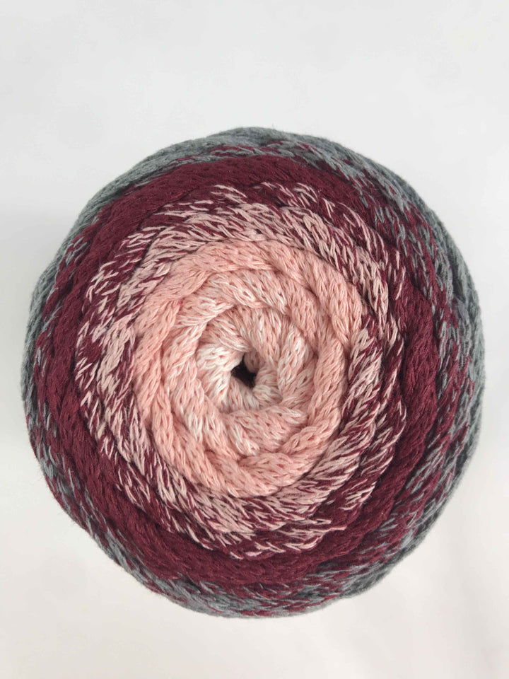 MOLY COTTON MACROME CAKE