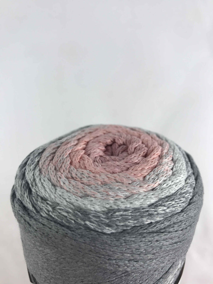 MOLY COTTON MACROME CAKE